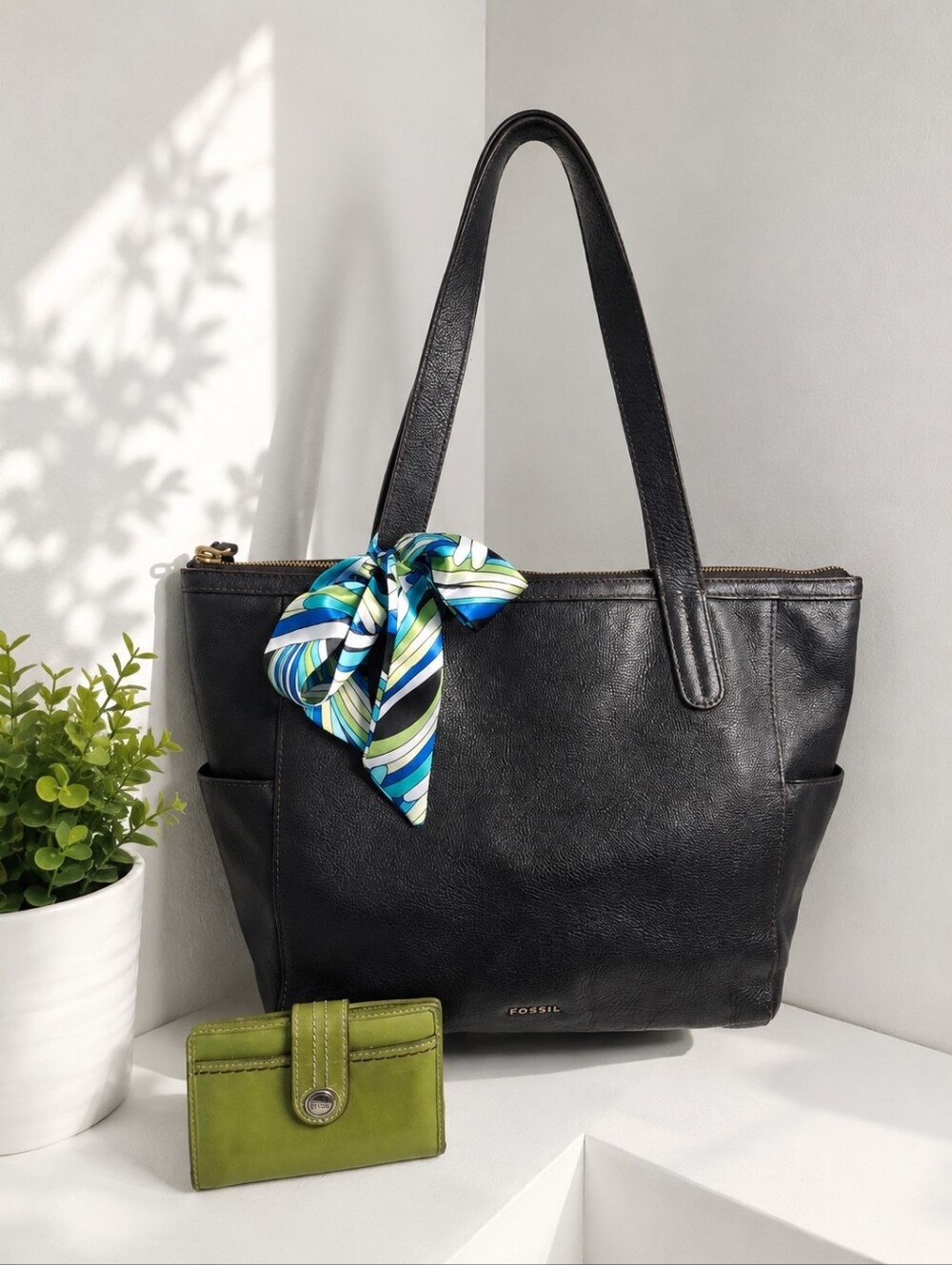 Fossil Leather Tote Bag w/ Wallet & Scarf Set 3 Piece Vintage Bundle